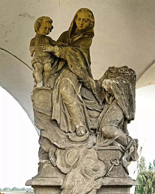 Fegyvernek (Szapárfalu)